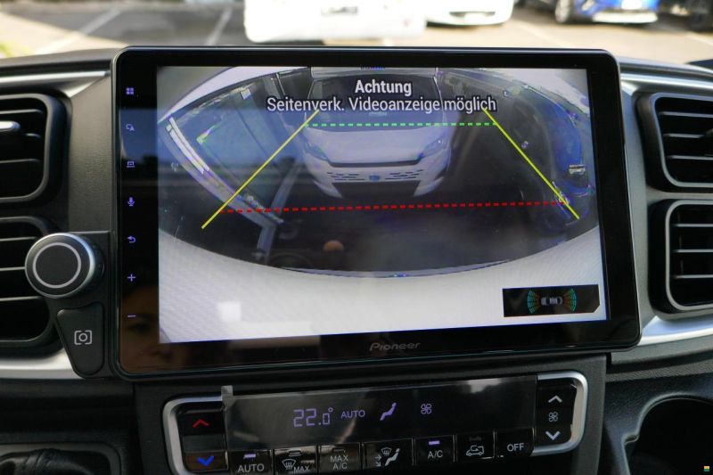 Knaus LIVE TI 650 MEG Platinum Selection