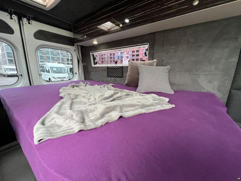 Peugeot 435-180 FL 2