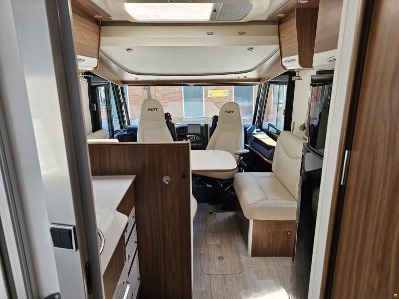 Pilote F740GJ Automat