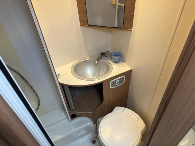 Adria Sun Living M 46 SP