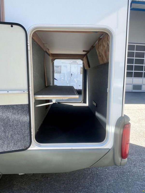 Knaus Travel Liner Compact