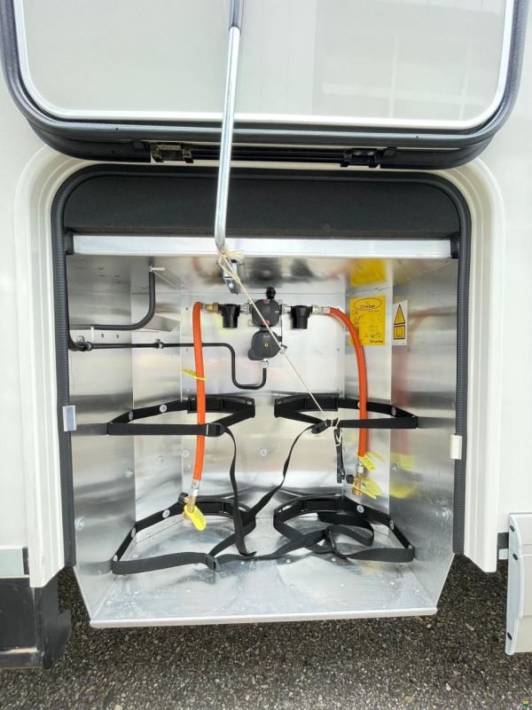 Carthago chic c-line I Mercedes c-line I 4.9 LE