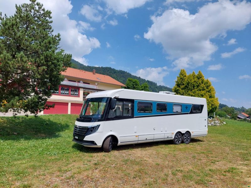 Niesmann-Bischoff ARTO 88 EK