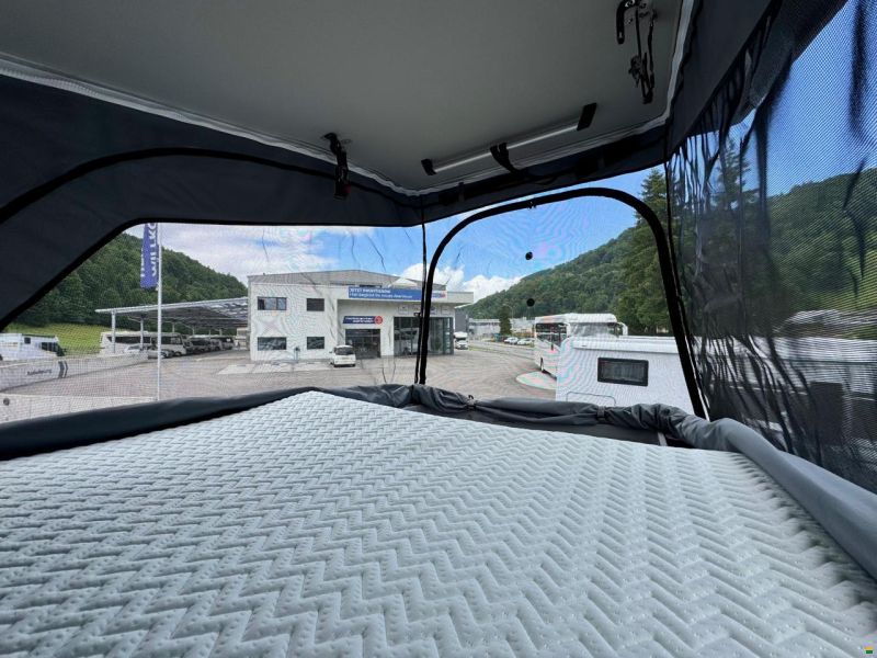 Adria Twin 640 SGX 60 Y Selection