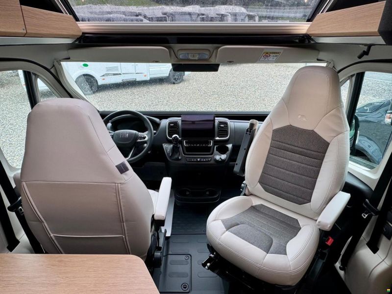 Adria Twin 640 SLB 60 Y Selection