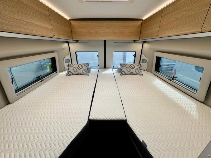 Adria Twin 640 SLB 60 Y Selection