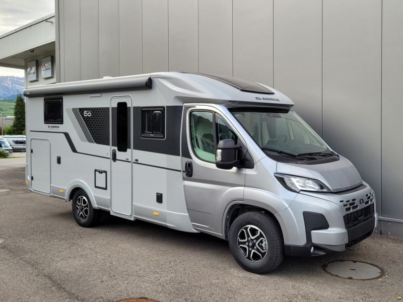 Adria Compact DL 60 Y Selection