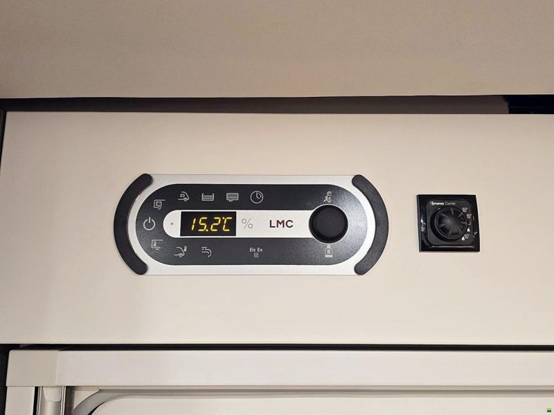 LMC TOURER LIFT H 730 G 2.2 HDI