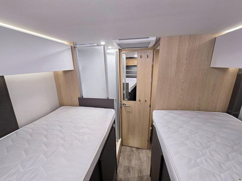 LMC TOURER LIFT H 730 G 2.2 HDI