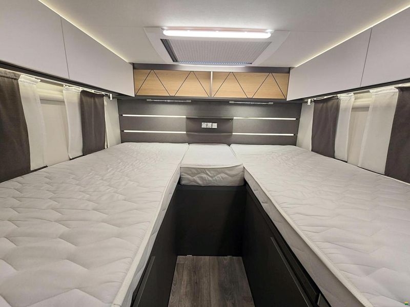 LMC TOURER LIFT H 730 G 2.2 HDI