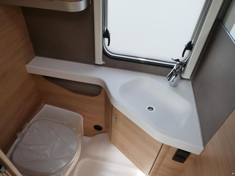 Knaus Südwind 460 EU