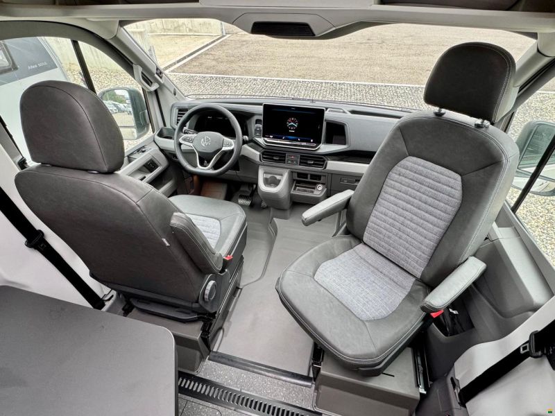 Adria Twin Max 680 SGX