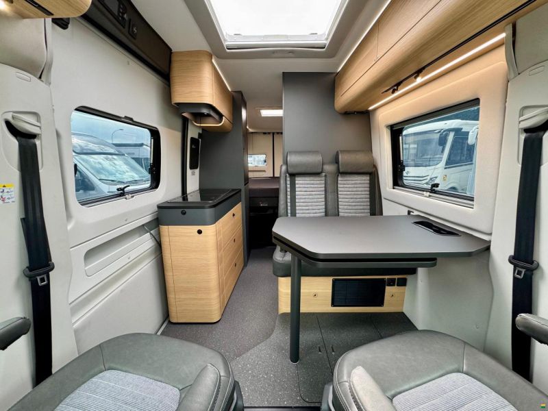 Adria Twin Max 680 SGX