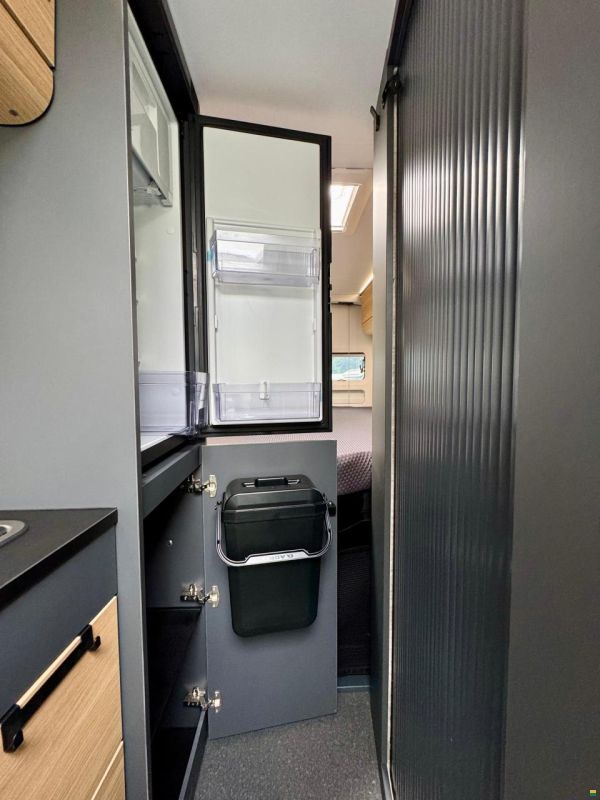 Adria Twin Max 680 SGX