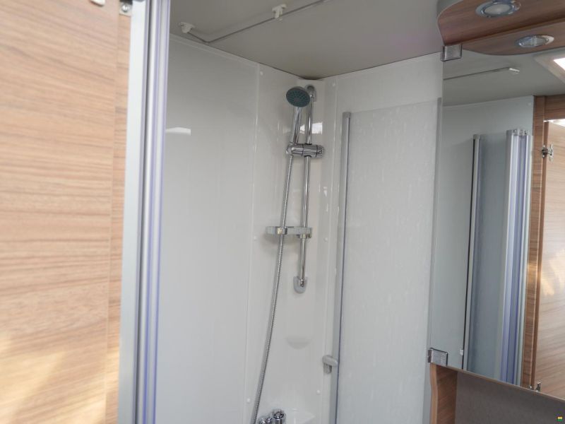 Weinsberg Cara Compact 600 MEG Pepper