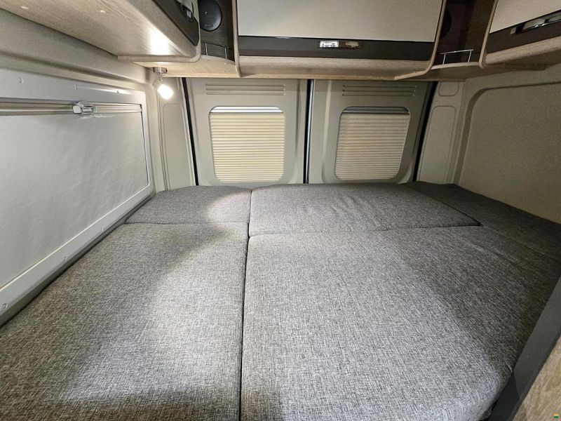 Pössl Summit 600 PLUS 2.3 9G-AUTOMAT MJ 160