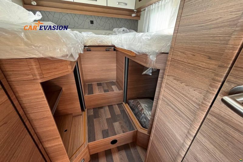 Weinsberg CaraCompact Suite MB 640 MEG