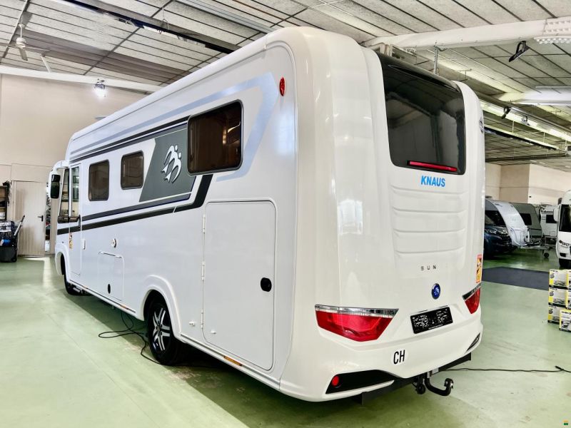 Knaus SUN I 700 LEG