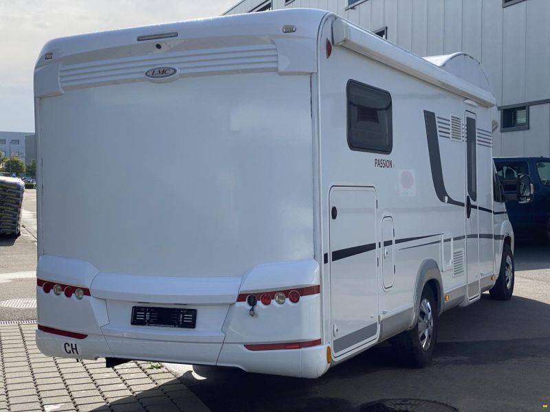 LMC H733