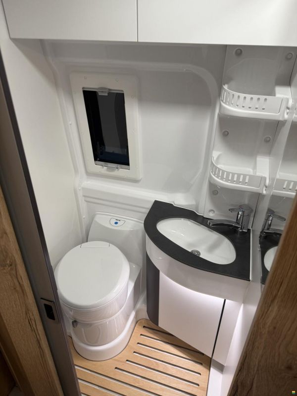 Clever Vans Celebration Citroen 165 PS