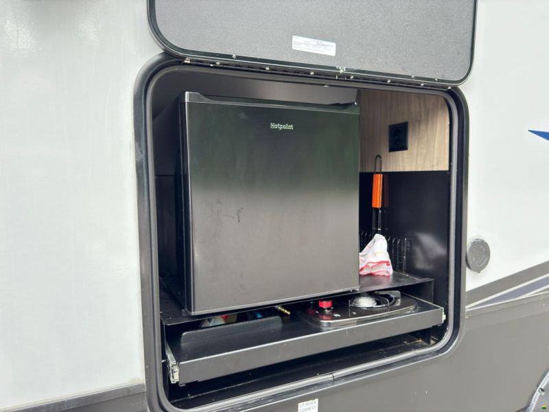 ARCTIC WOLF FIFTH WHEELS 287BH