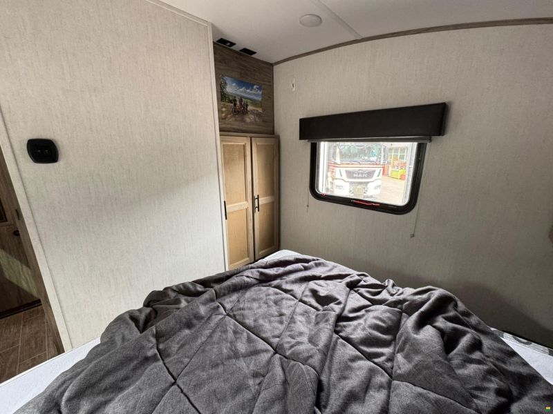 ARCTIC WOLF FIFTH WHEELS 287BH