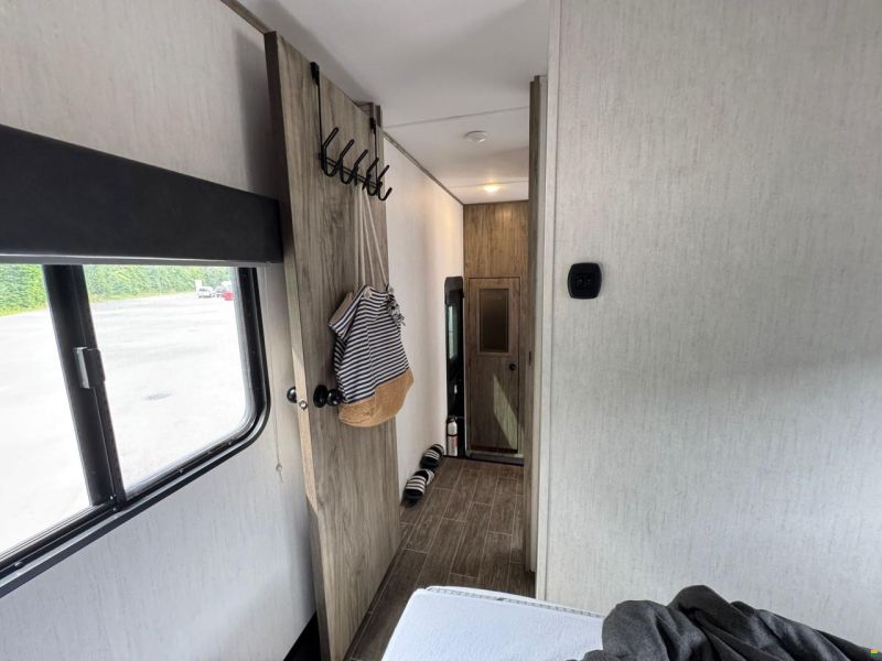 ARCTIC WOLF FIFTH WHEELS 287BH