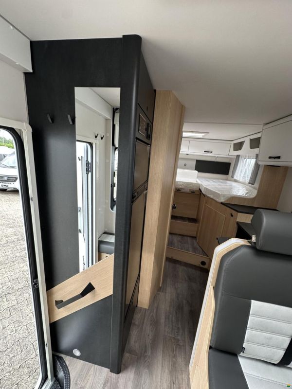 Sunlight Adventure I 67S