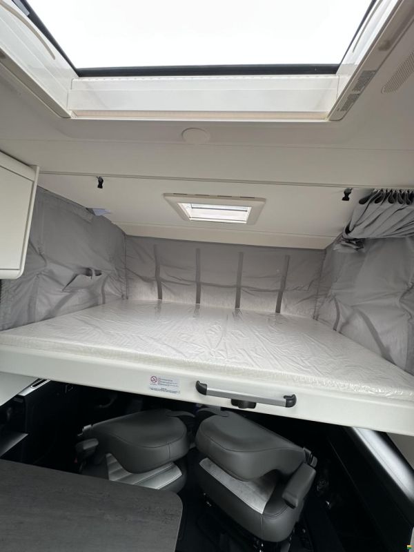 Sunlight Adventure I 67S