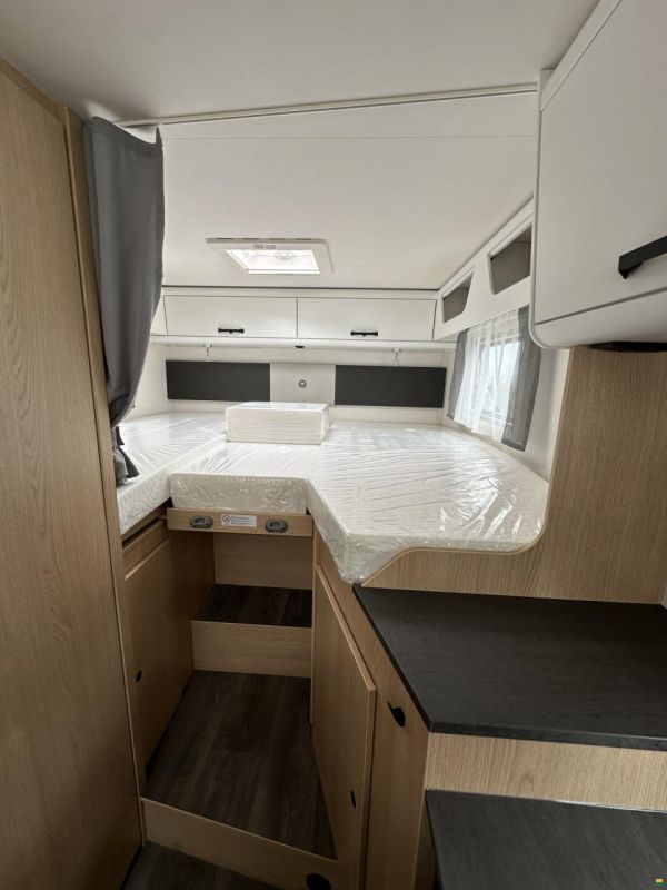 Sunlight Adventure I 67S