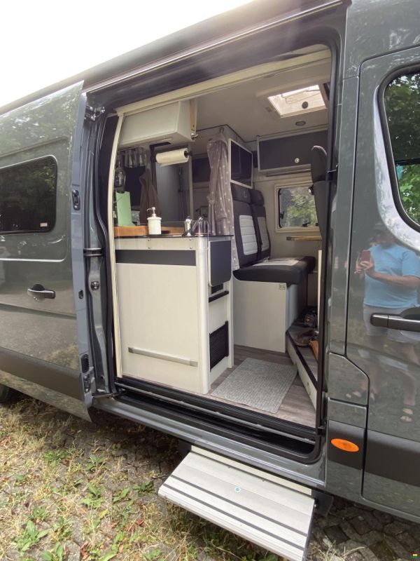 Van 620