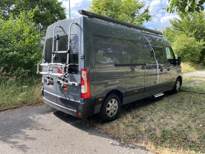 Van 620