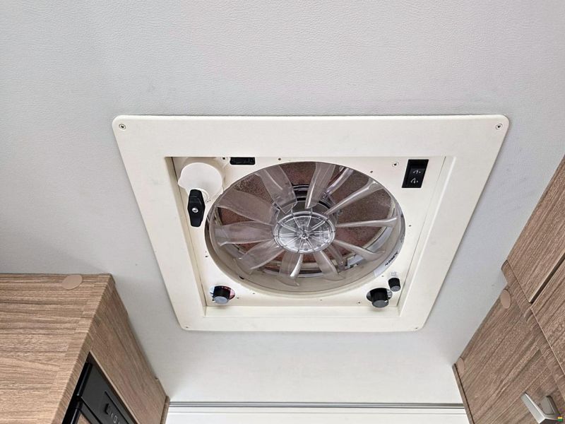 Weinsberg CARACOMPACT 600 MEG PEPPER EDITION 2.2