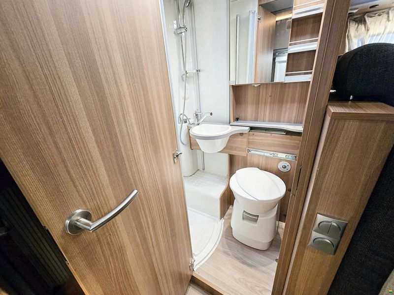 Weinsberg CARACOMPACT 600 MEG PEPPER EDDITION 2.0