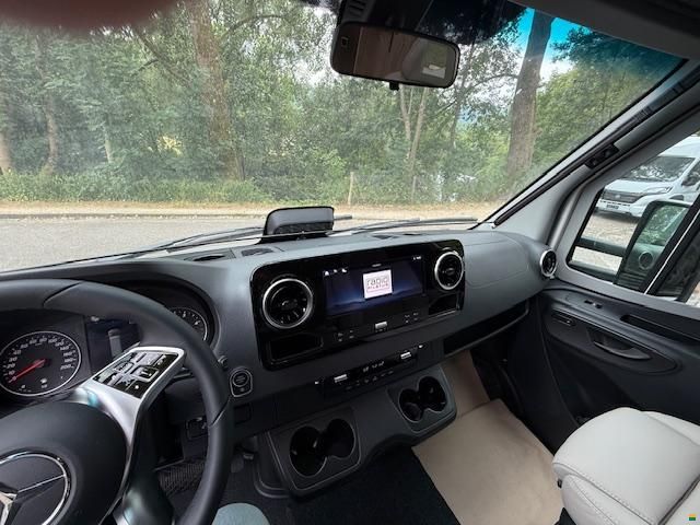 Kabe Travel Master Novum 720 LGB Compact