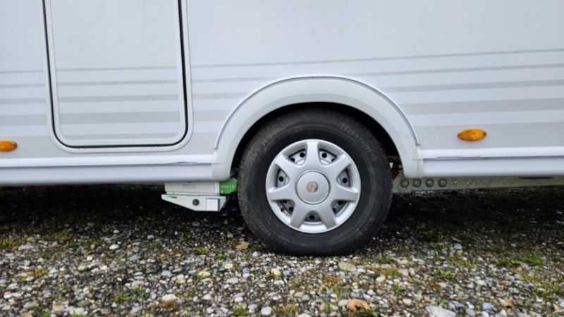 Bürstner Averso Plus 520 TL