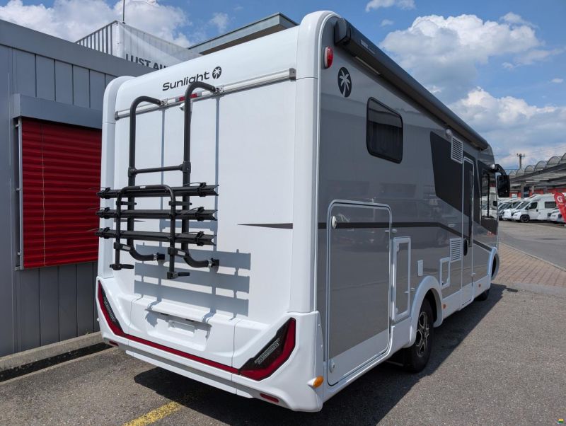 Sunlight I 67S Adventure