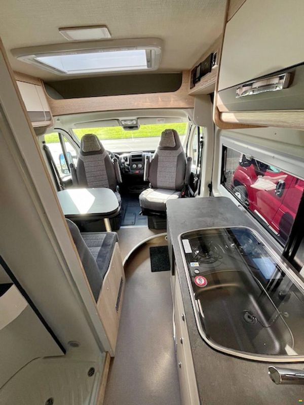 Pössl Summit 600 PLUS