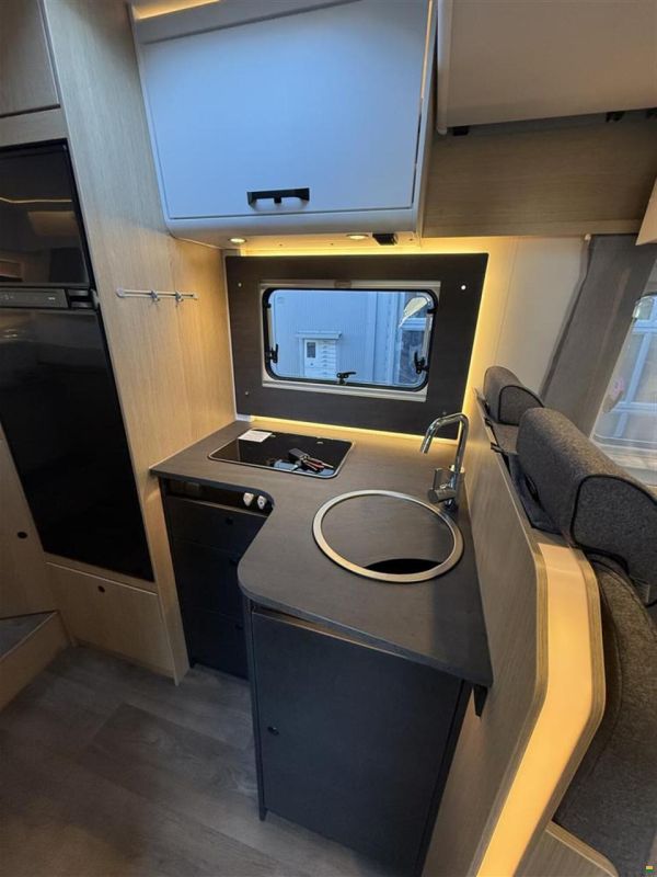 Sunlight Adventure T 67