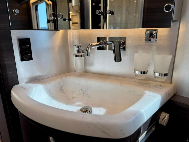 Concorde Charisma 910 LI