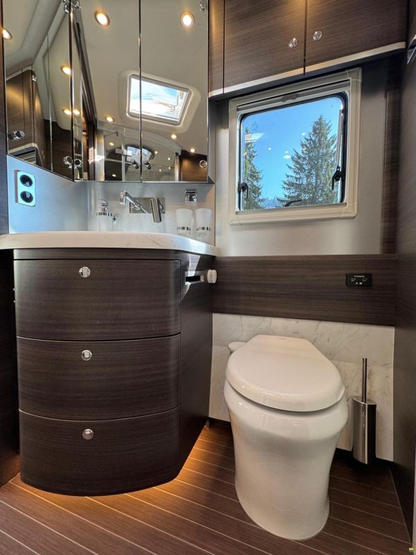 Concorde Charisma 910 LI