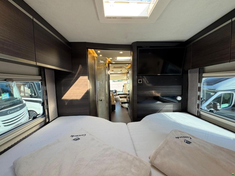 Concorde Charisma 910 LI