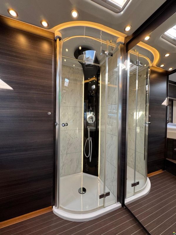 Concorde Charisma 910 LI