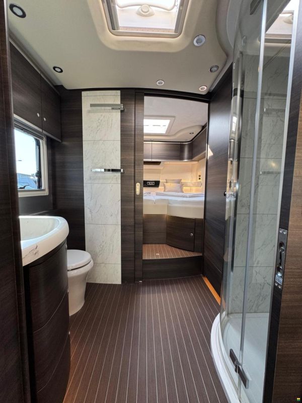 Concorde Charisma 910 LI