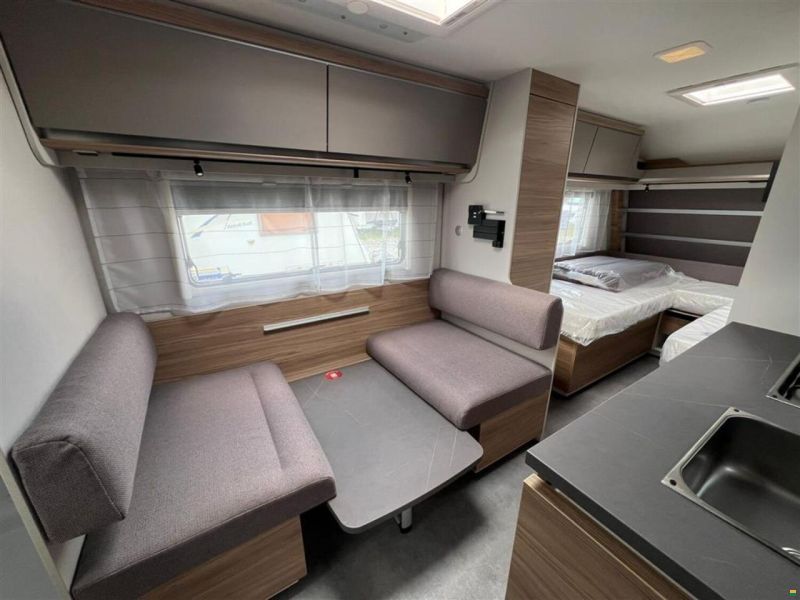 Dethleffs Nomad 490 EST