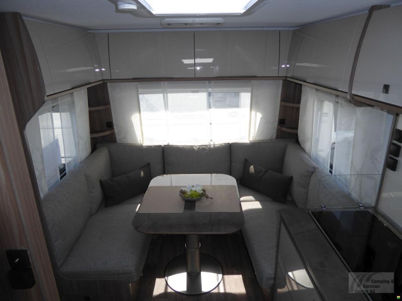 Fendt Tendenza 550 SG