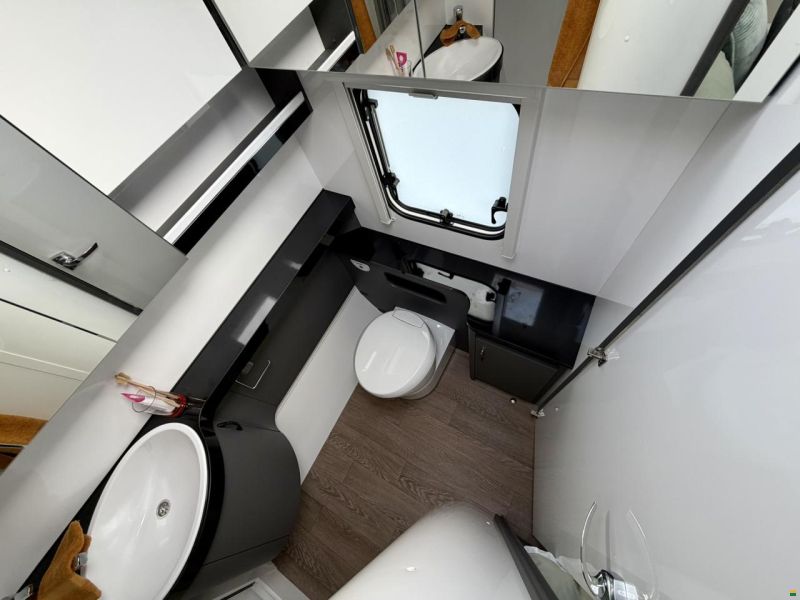 Hobby 495 WFB EXCELLENT