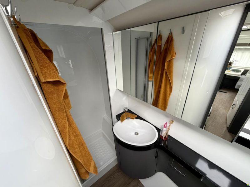 Hobby 495 WFB EXCELLENT