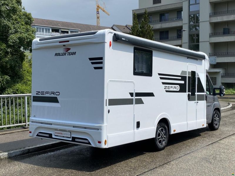 Roller Team Zefiro 266 TL, Fiat 2.2MJ 140PS Automat