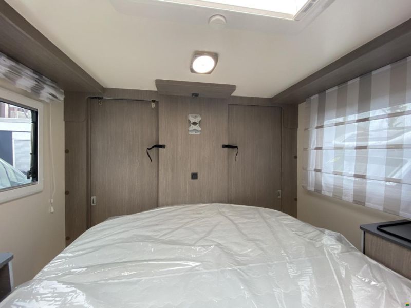 Roller Team Zefiro 266TL, Fiat 2.2MJ 140PS Automat